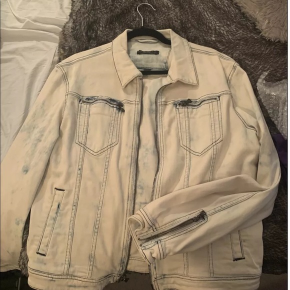 John Varvatos Other - John Varvatos Whitewashed Denium Jacket
